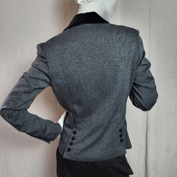 Suzy Shier Women's US4 Blazer Gray Black Velvet Panel Button Front Tailored Fit - Picture 7 of 16